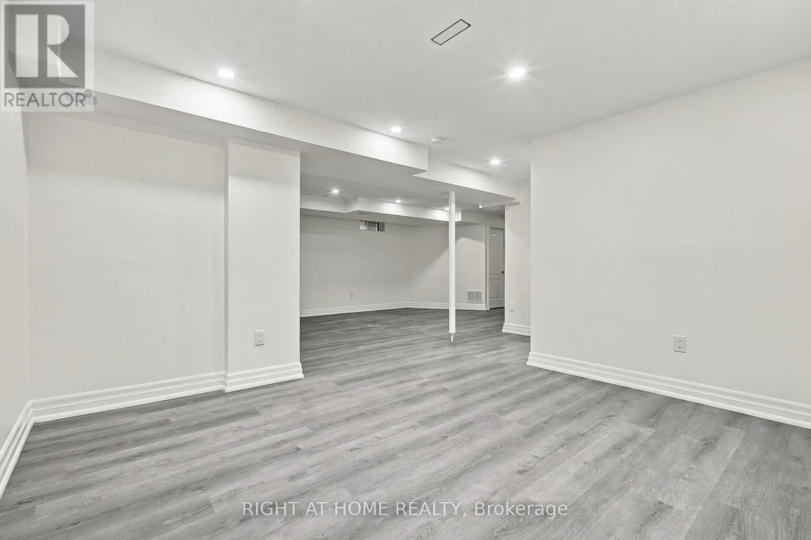 15 RONALD STREET