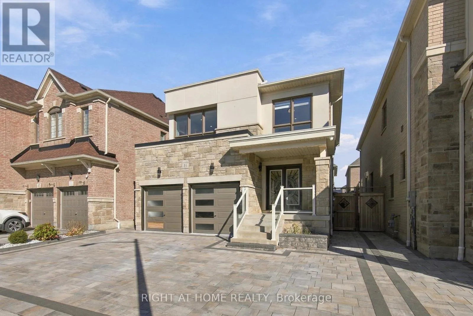 15 RONALD STREET