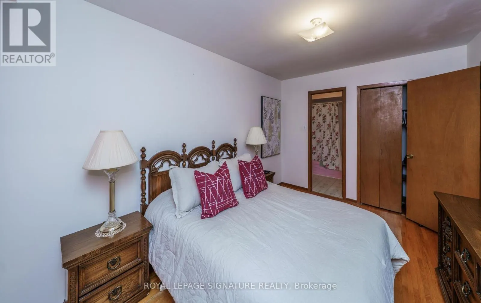 57 DARNBOROUGH WAY
