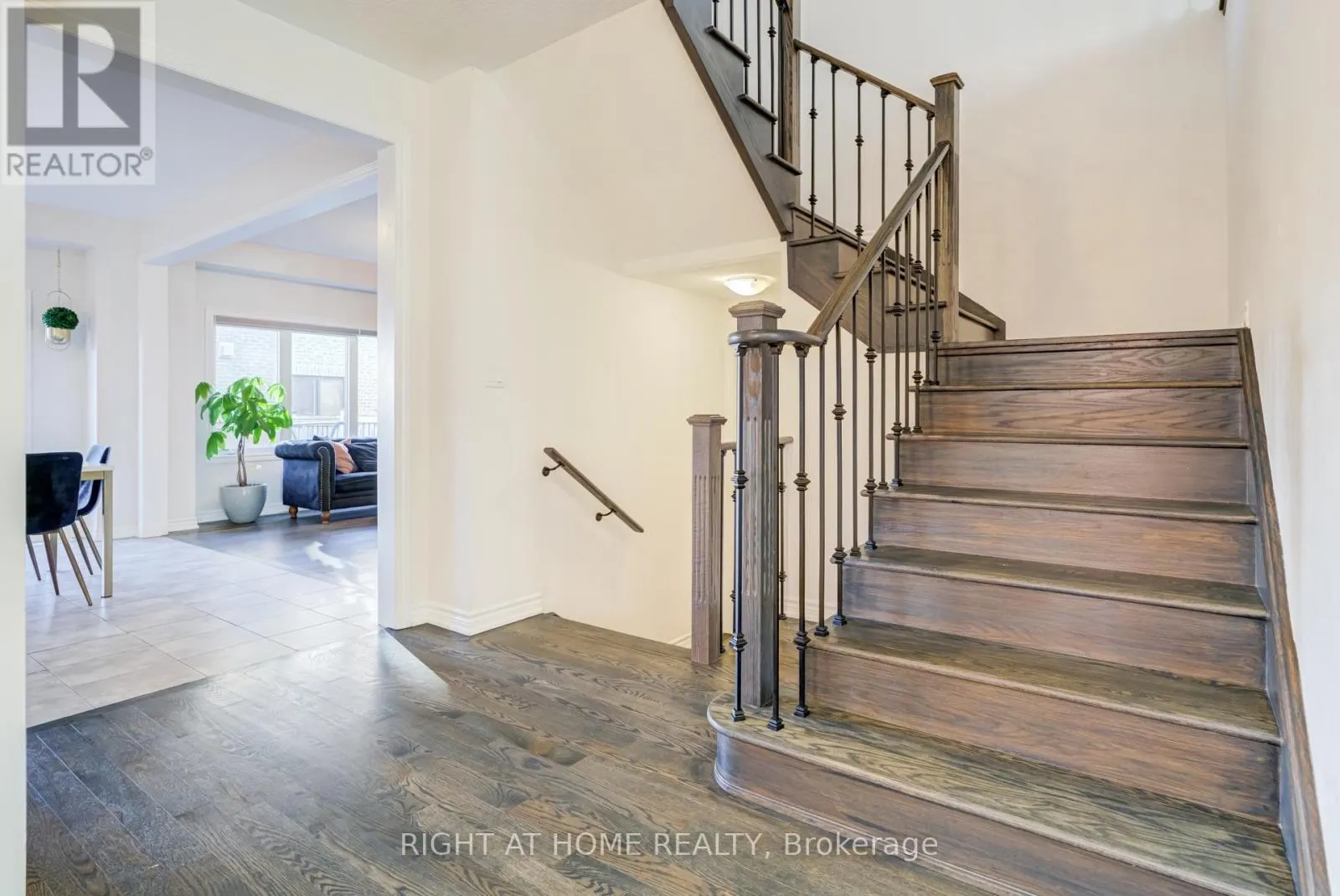 171 CROMBIE STREET