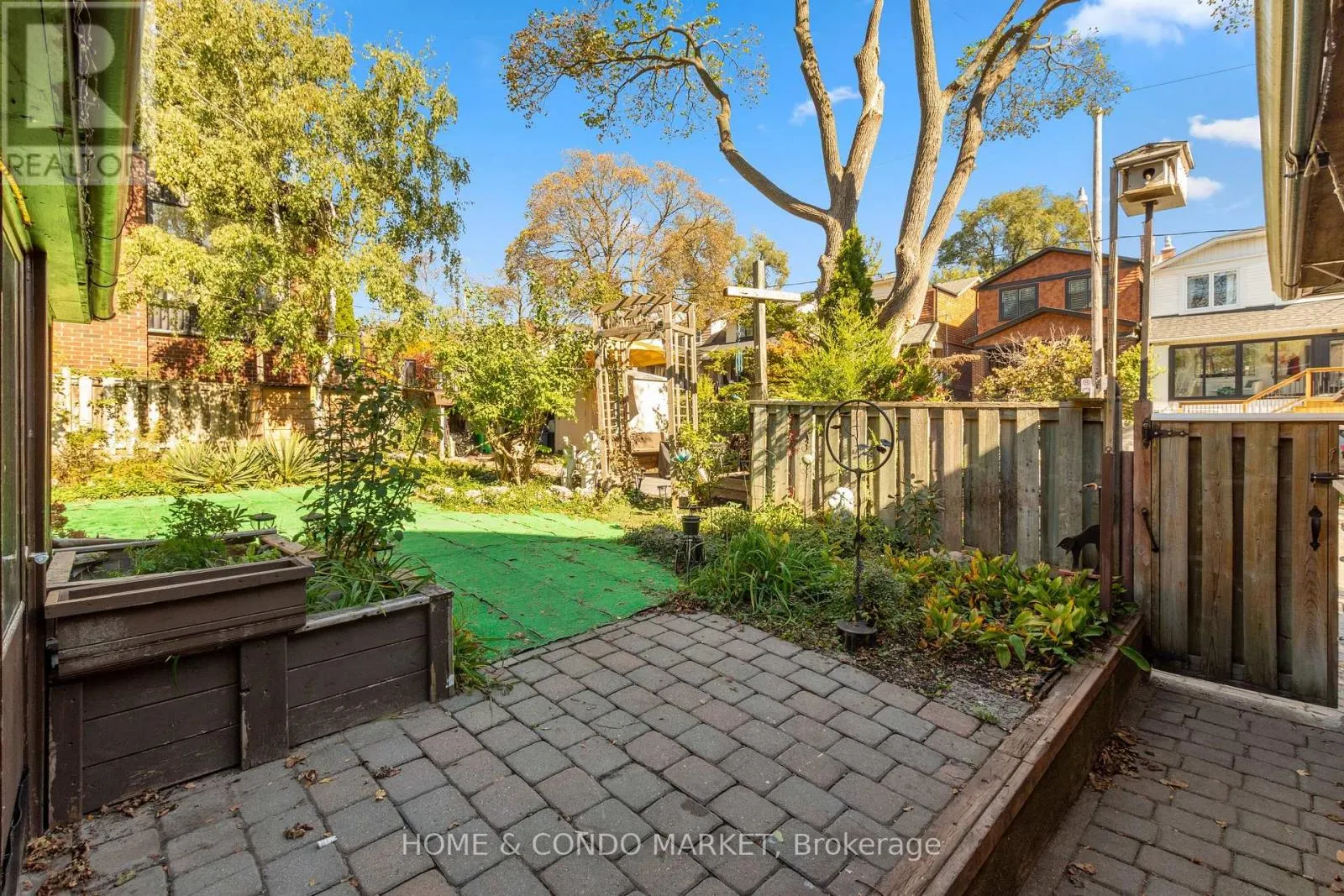 164 BROOKSIDE DRIVE