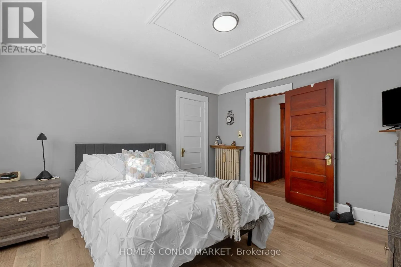 164 BROOKSIDE DRIVE