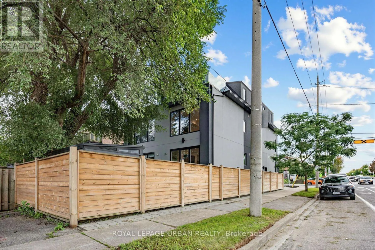 287 GLEBEMOUNT AVENUE