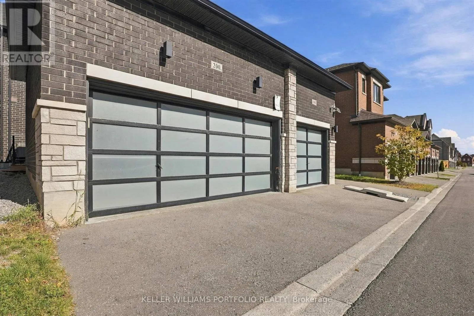 200 CORONATION ROAD