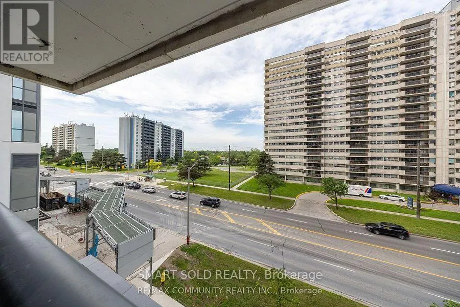 329 - 20 MEADOWGLEN PLACE
