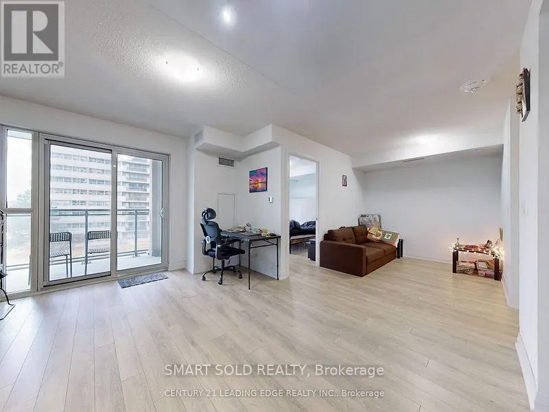 329 - 20 MEADOWGLEN PLACE