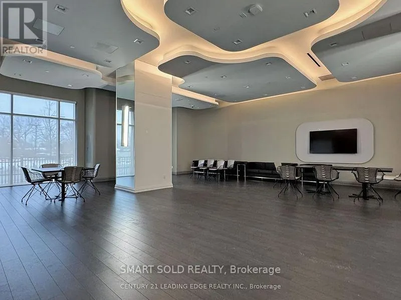 329 - 20 MEADOWGLEN PLACE