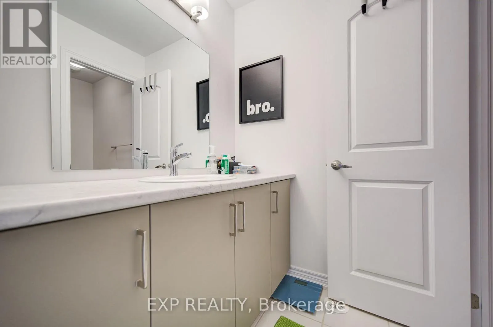 29 SORBARA WAY