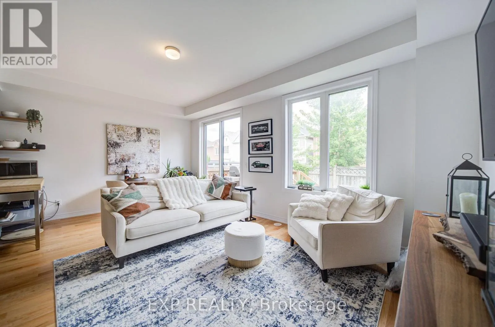 29 SORBARA WAY