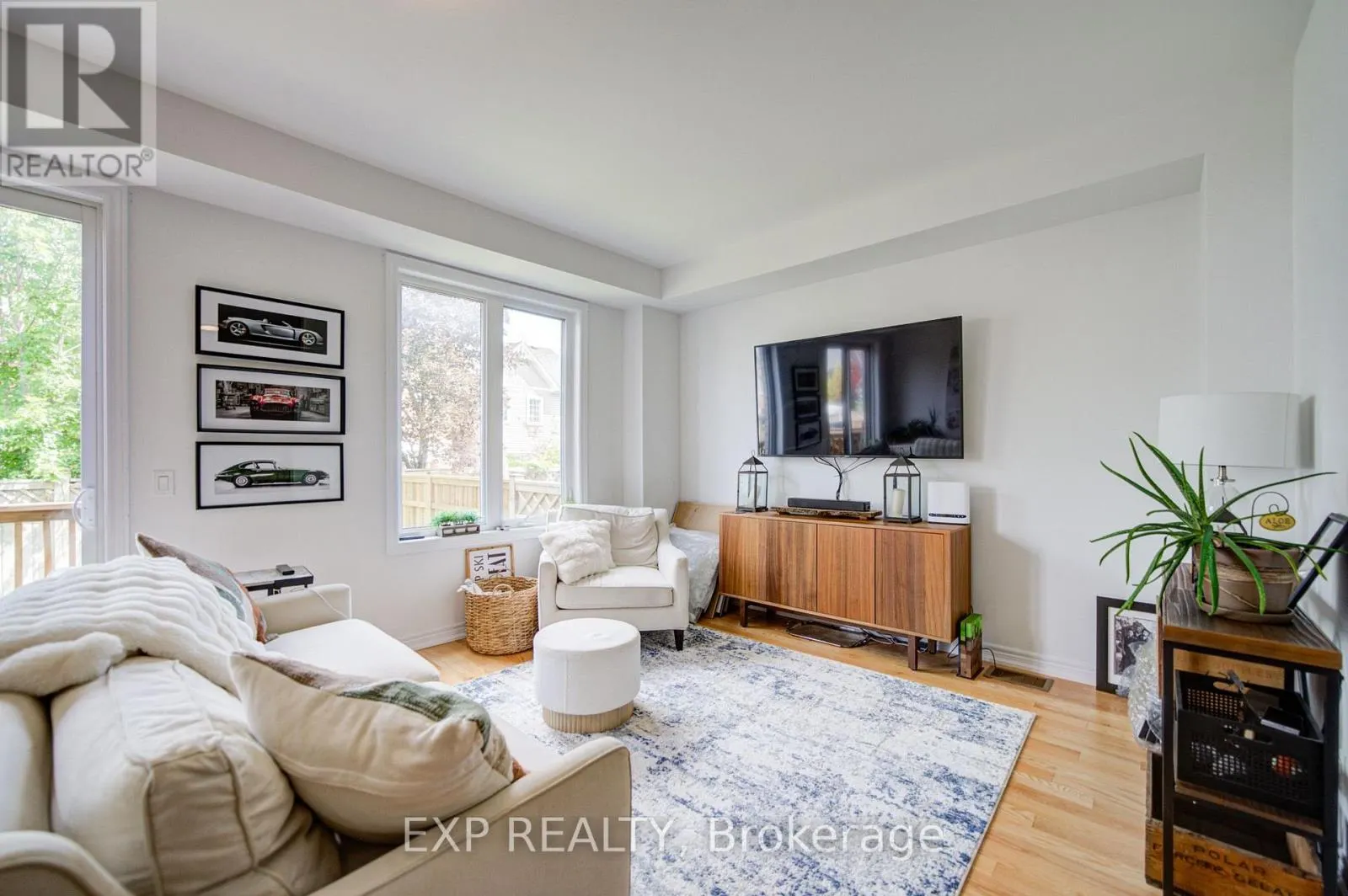 29 SORBARA WAY