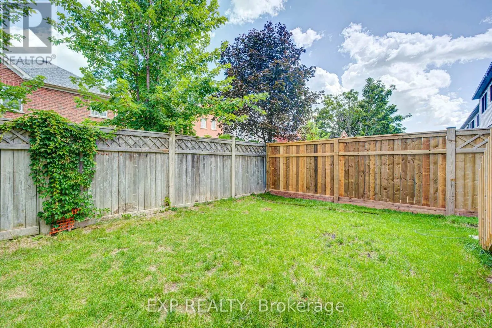 29 SORBARA WAY