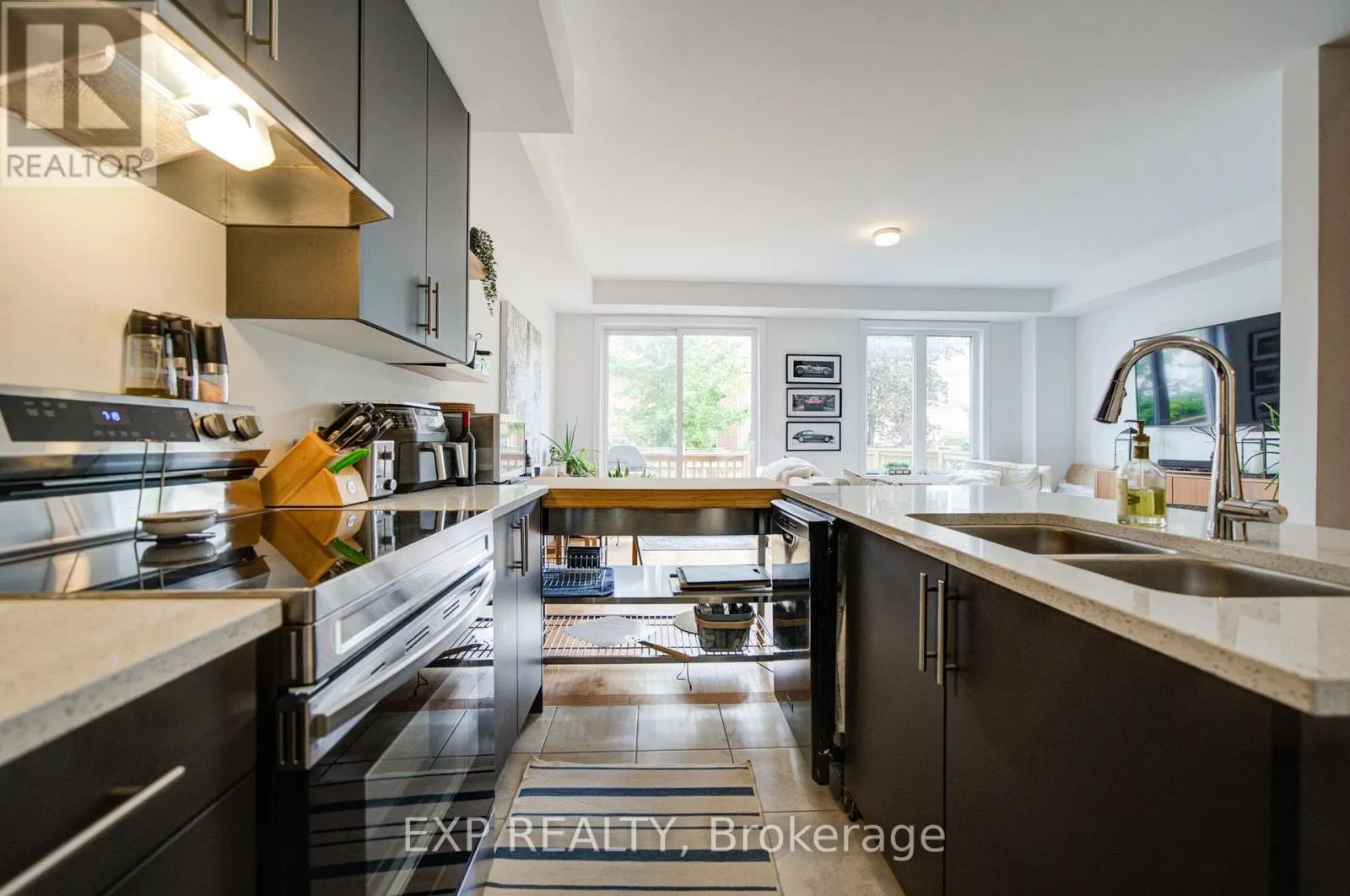 29 SORBARA WAY