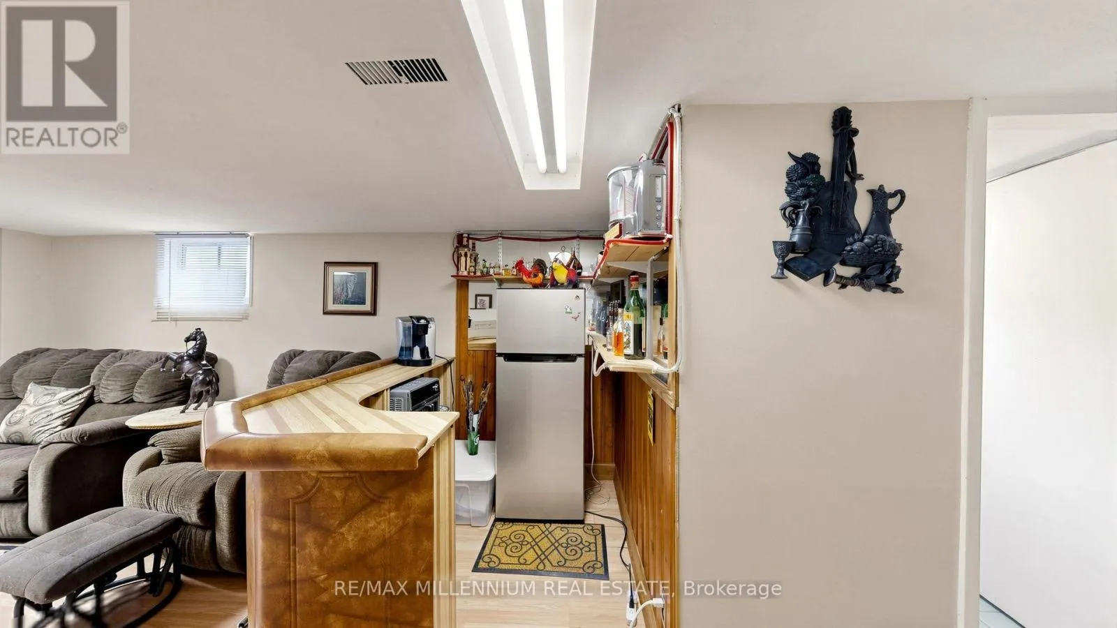 1159 WOODBINE AVENUE