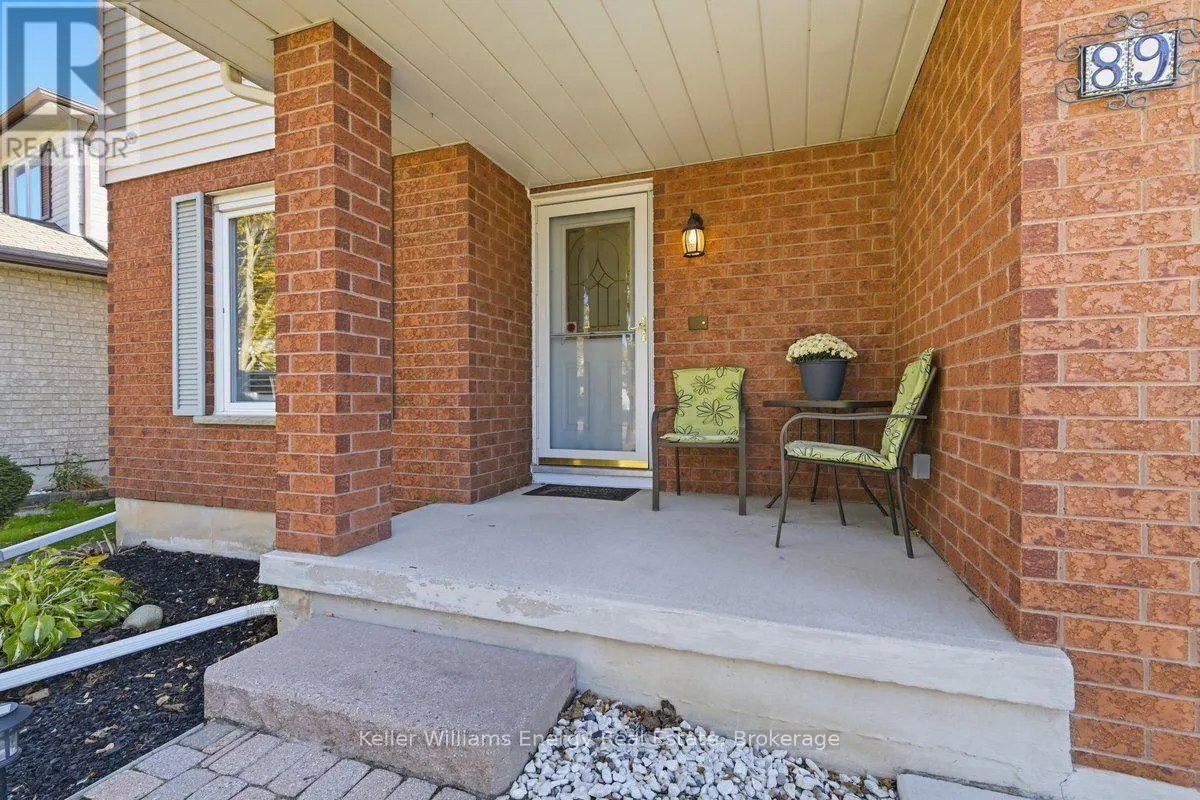 89 GEORGE REYNOLDS DRIVE
