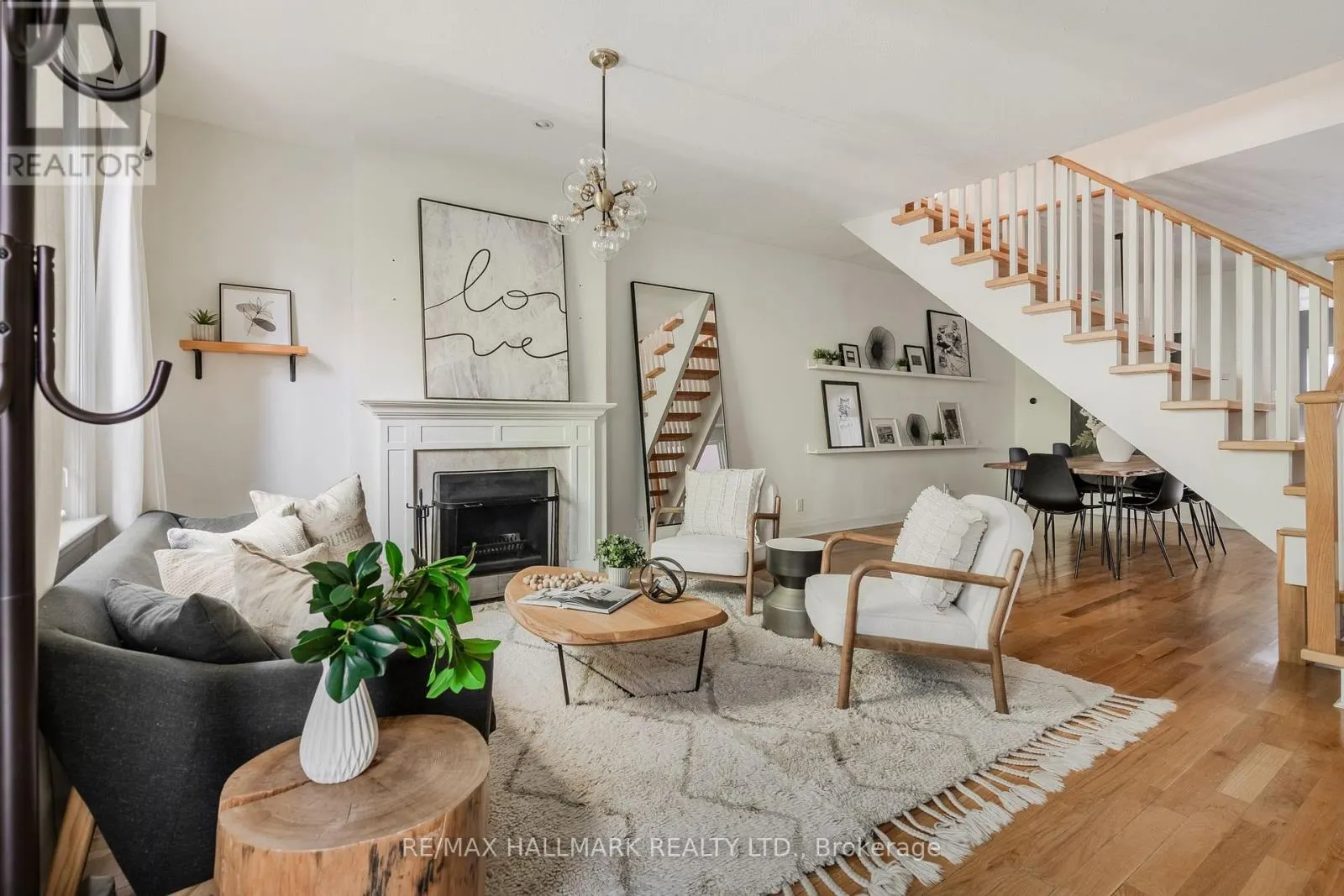 9 PRUST AVENUE