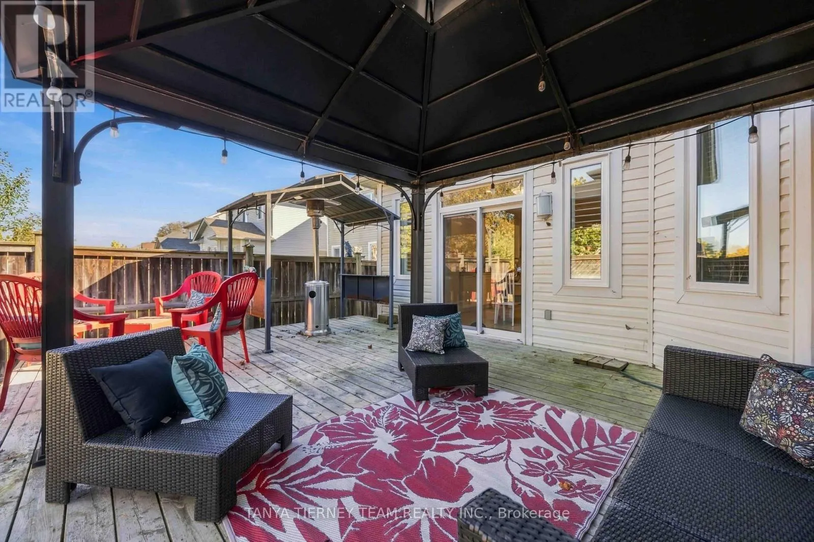 47 MIKAYLA CRESCENT