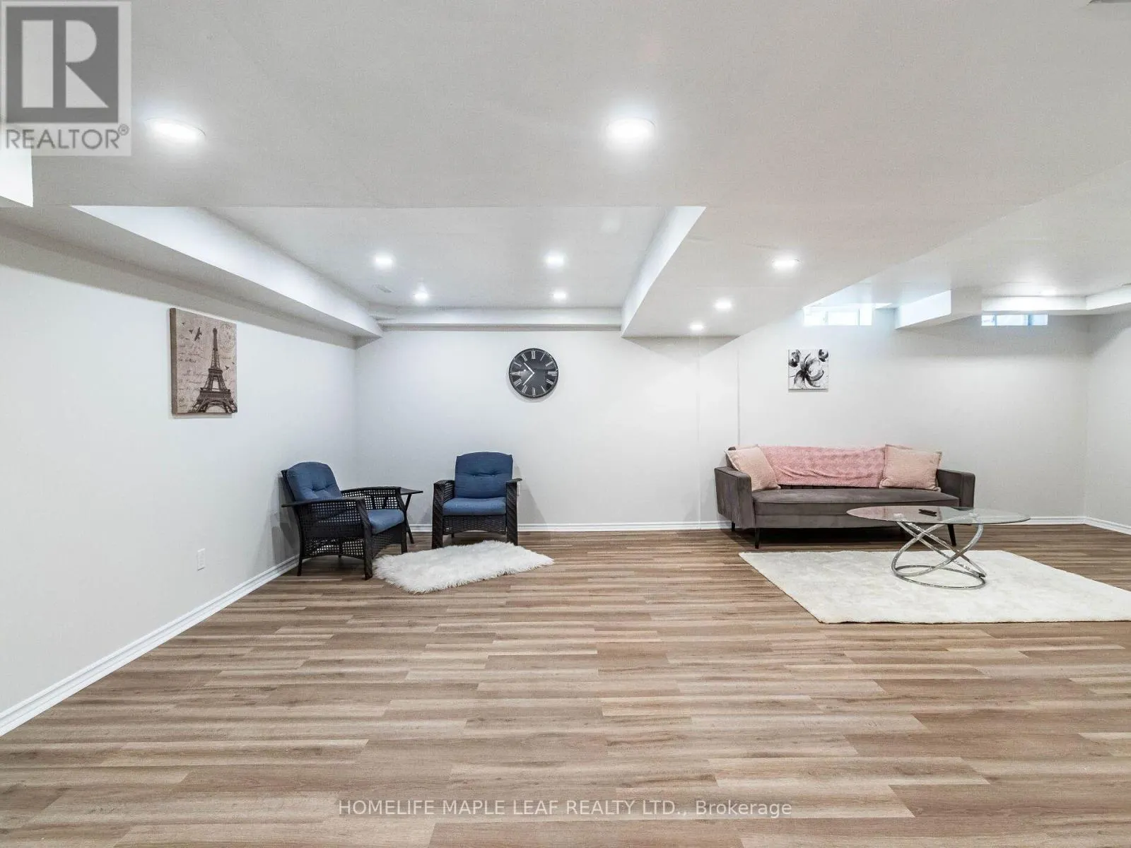 8 - 350 LAKEBREEZE DRIVE