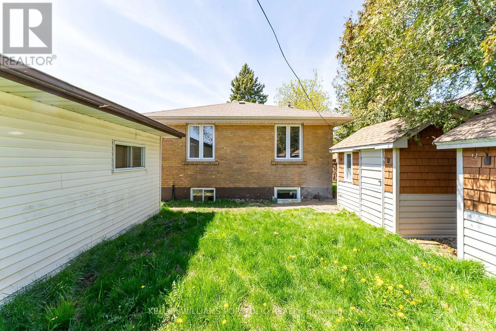 MAIN FLR - 1519 LAKESIDE STREET