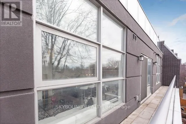 303 - 1003 QUEEN STREET E