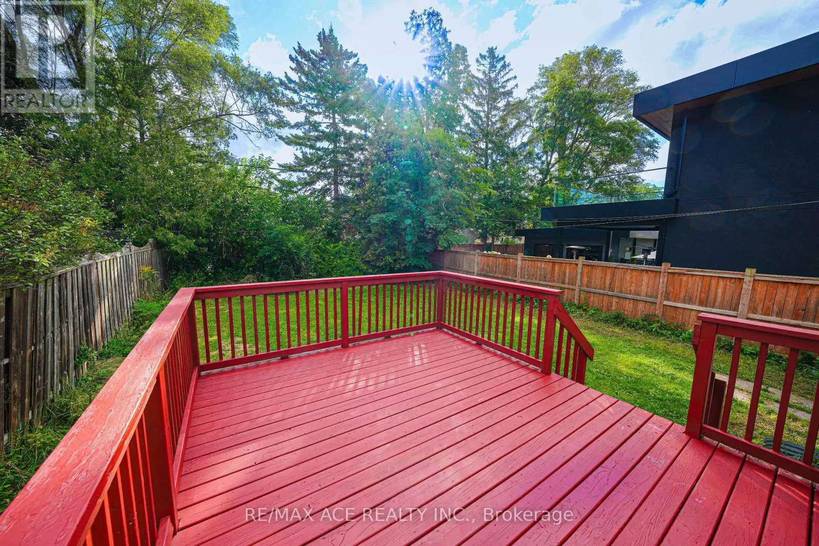 59 LILIAN DRIVE