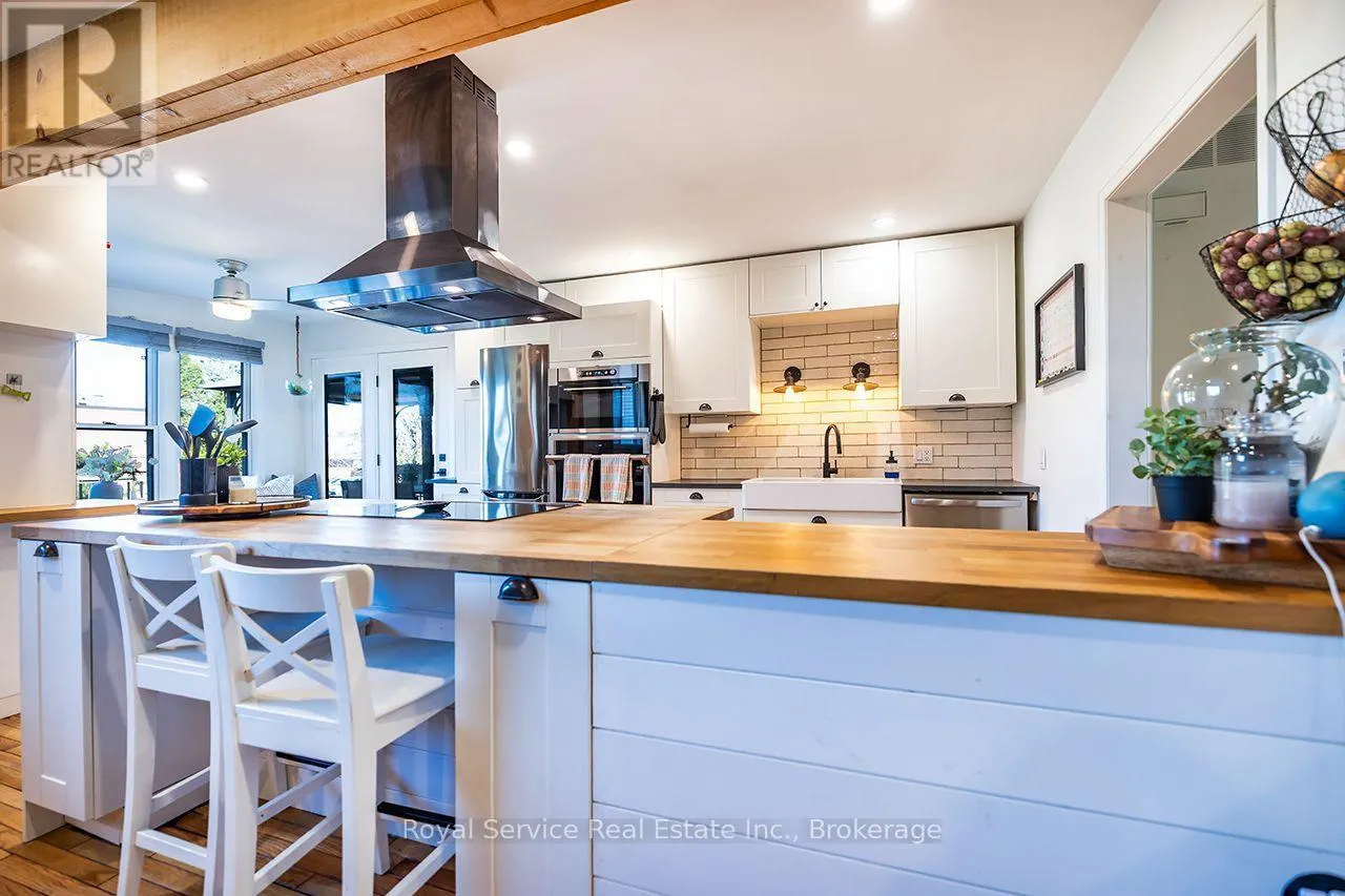 102 FOXHUNT TRAIL