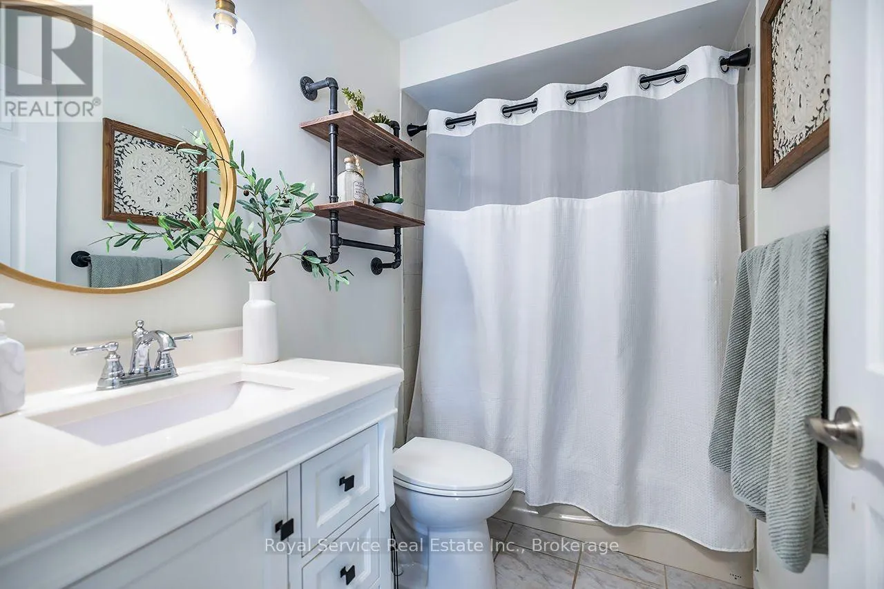 102 FOXHUNT TRAIL