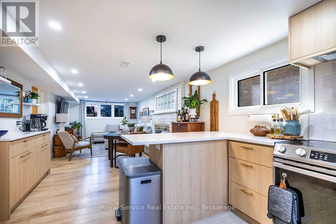 102 FOXHUNT TRAIL