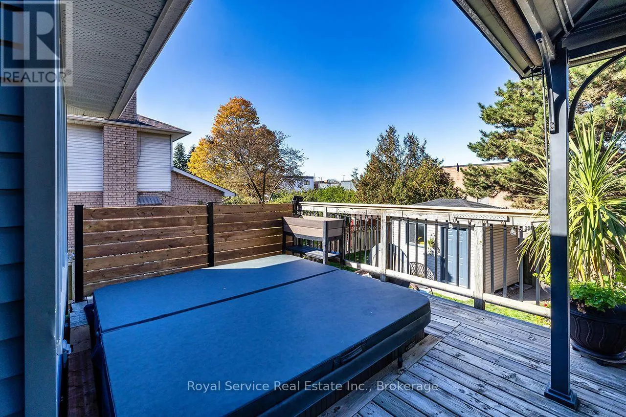 102 FOXHUNT TRAIL