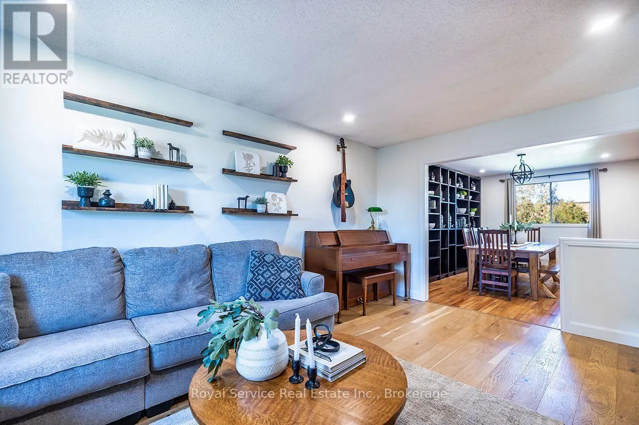 102 FOXHUNT TRAIL