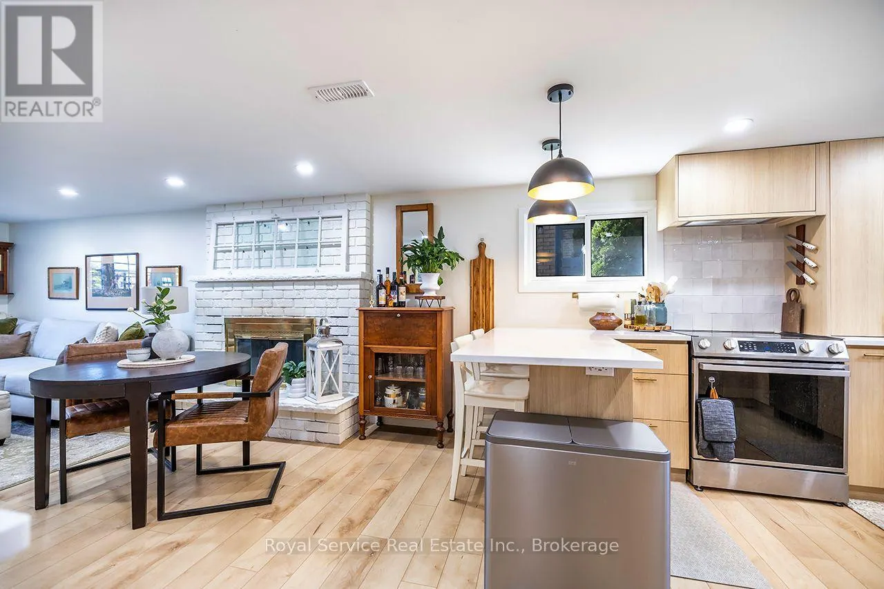 102 FOXHUNT TRAIL