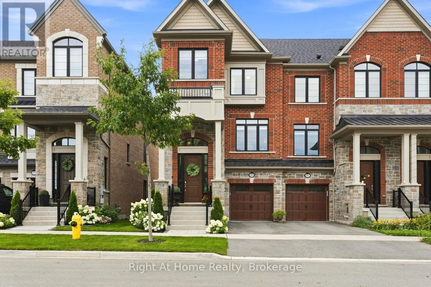89 ELKINGTON CRESCENT