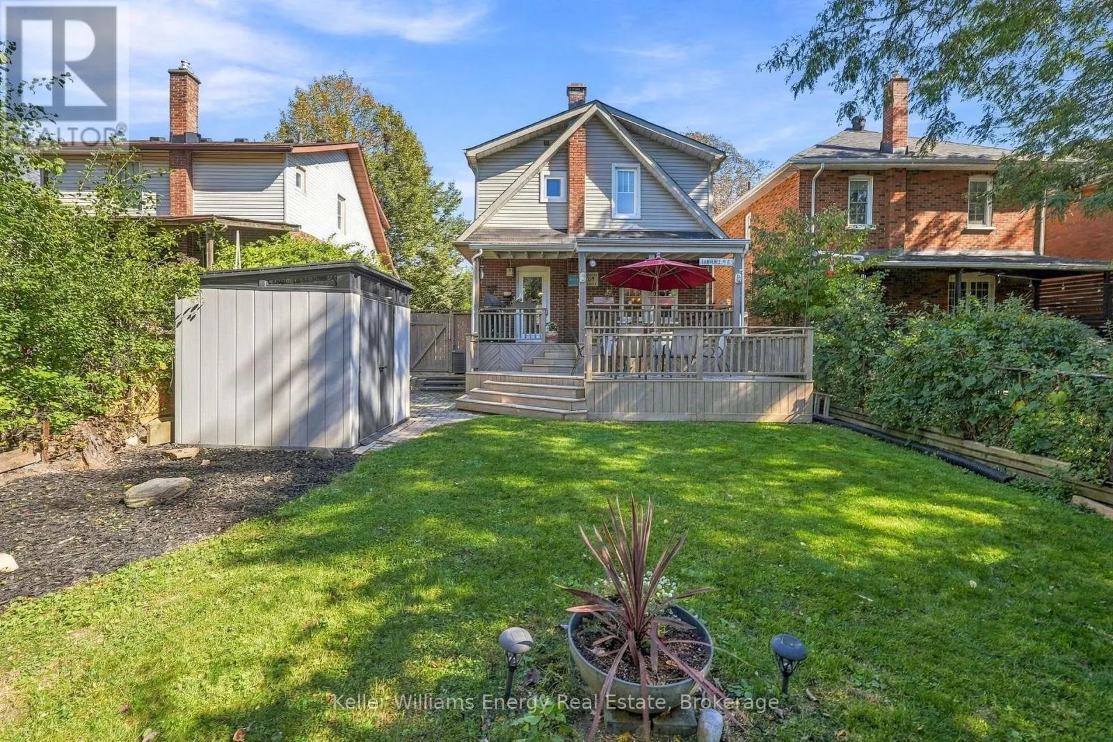 256 GROOMS AVENUE