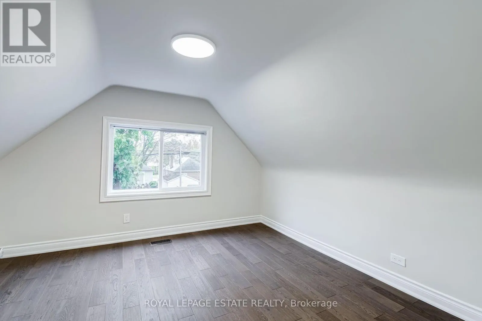 12 NORLONG BOULEVARD