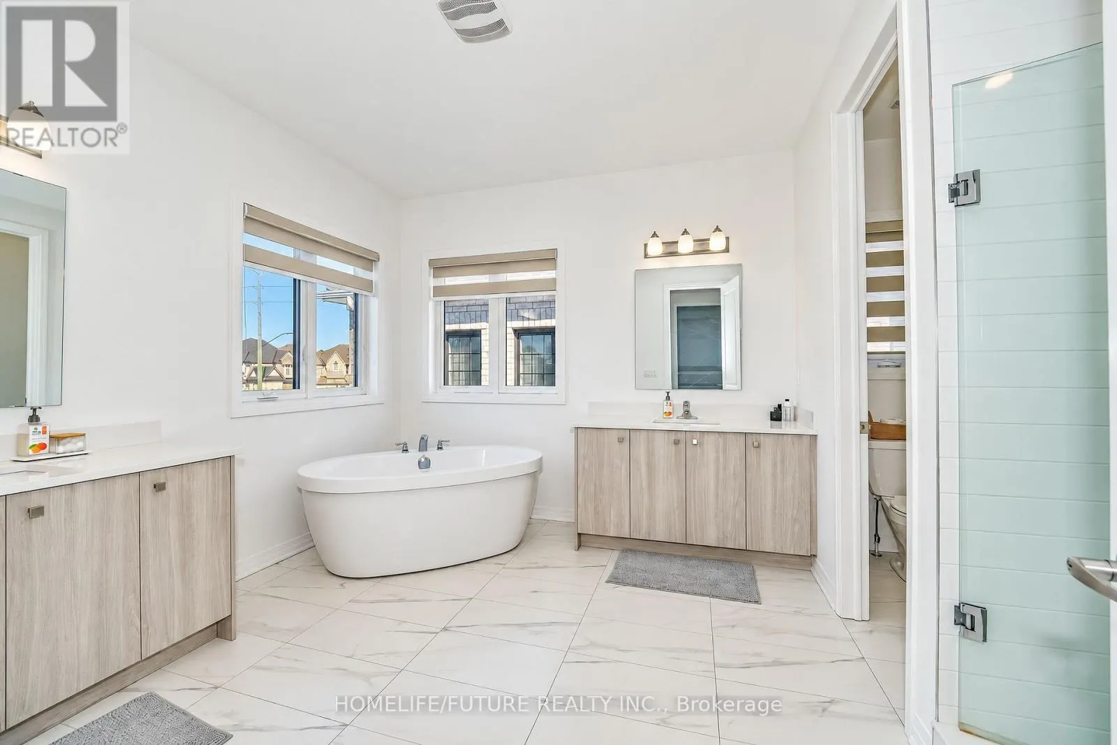 117 DEER RIDGE CRESCENT