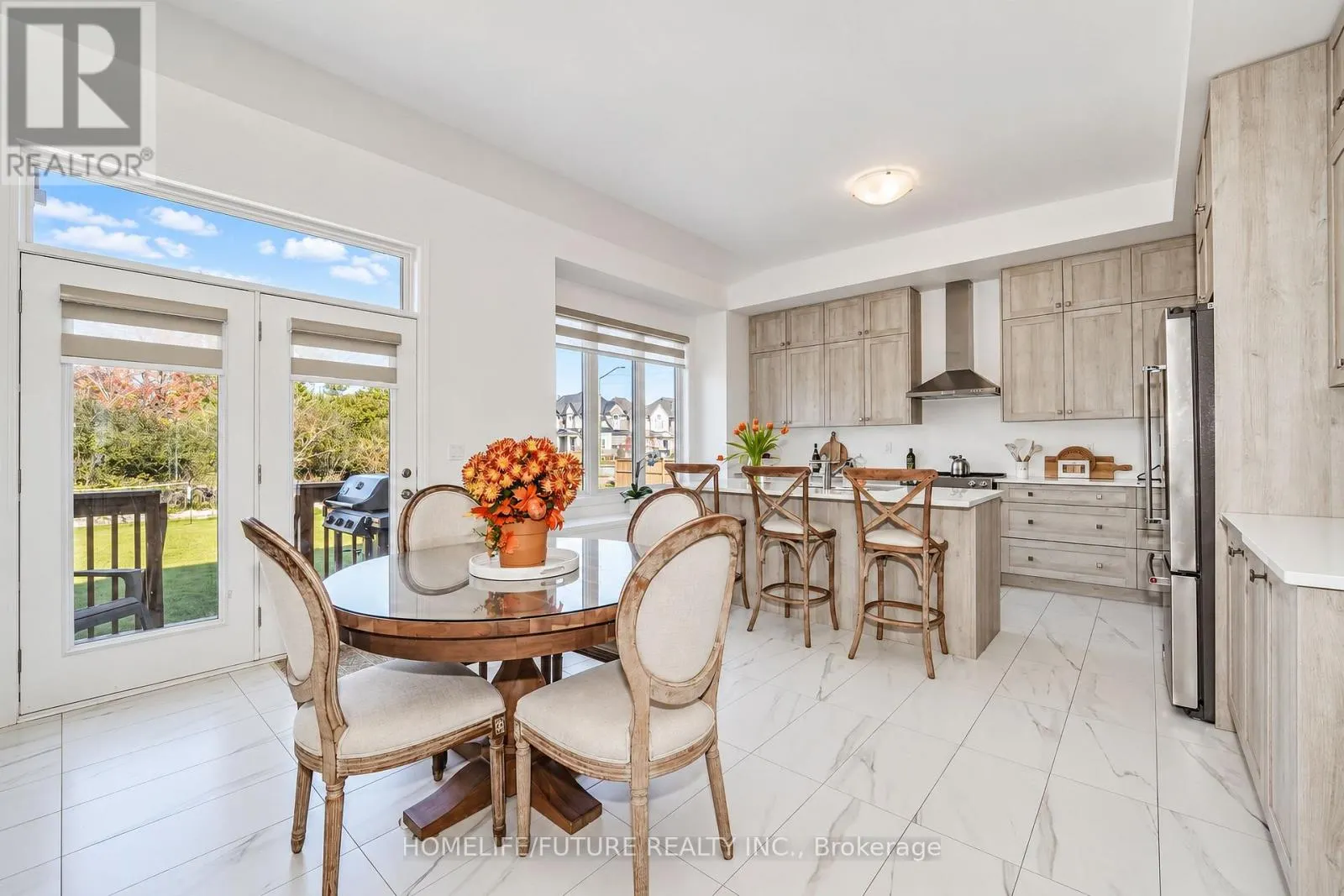 117 DEER RIDGE CRESCENT