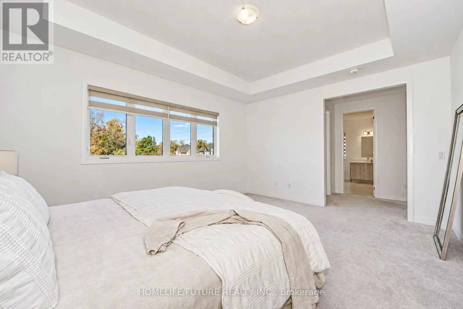 117 DEER RIDGE CRESCENT