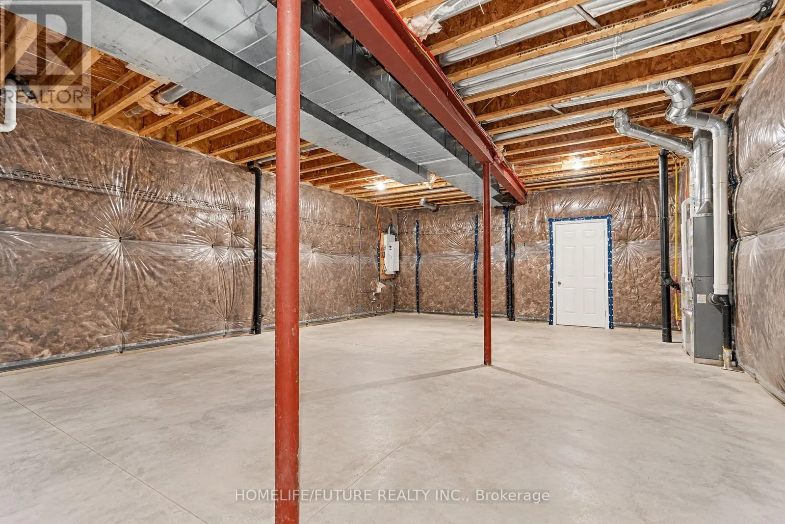 117 DEER RIDGE CRESCENT
