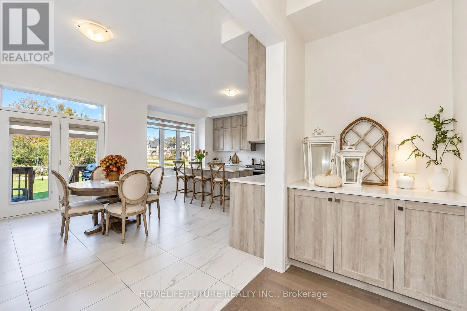 117 DEER RIDGE CRESCENT