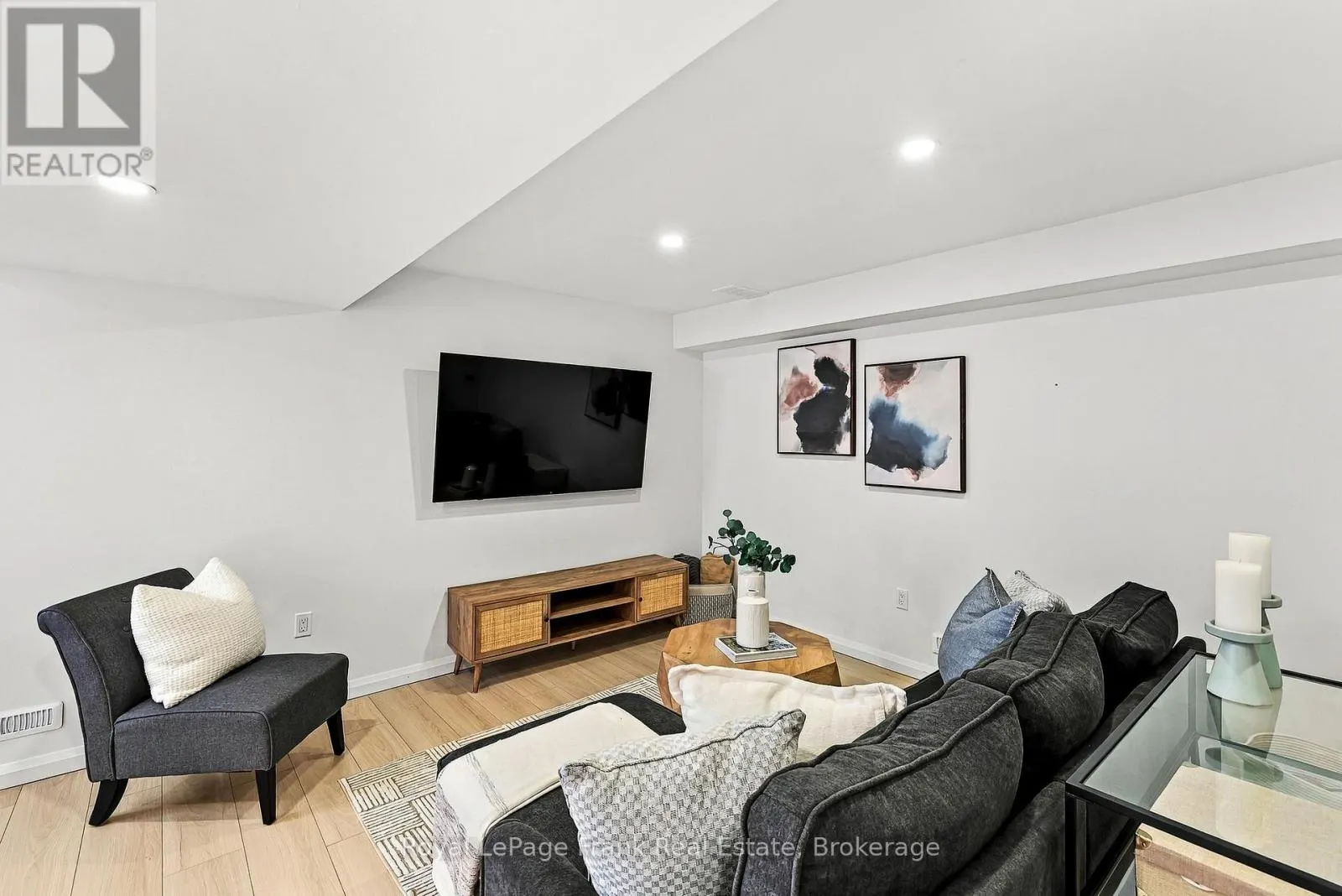 30 DOCTOR ARCHER DRIVE