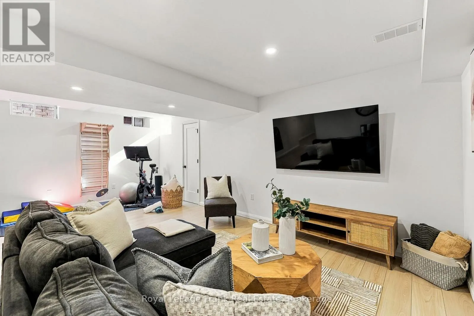 30 DOCTOR ARCHER DRIVE