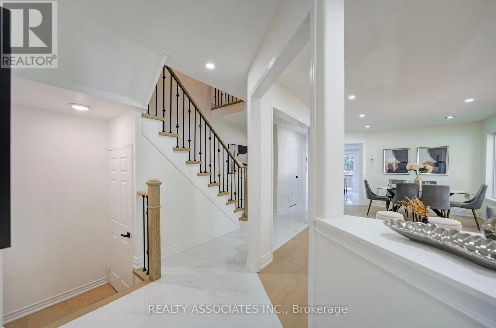 71 HIGHHILL DRIVE