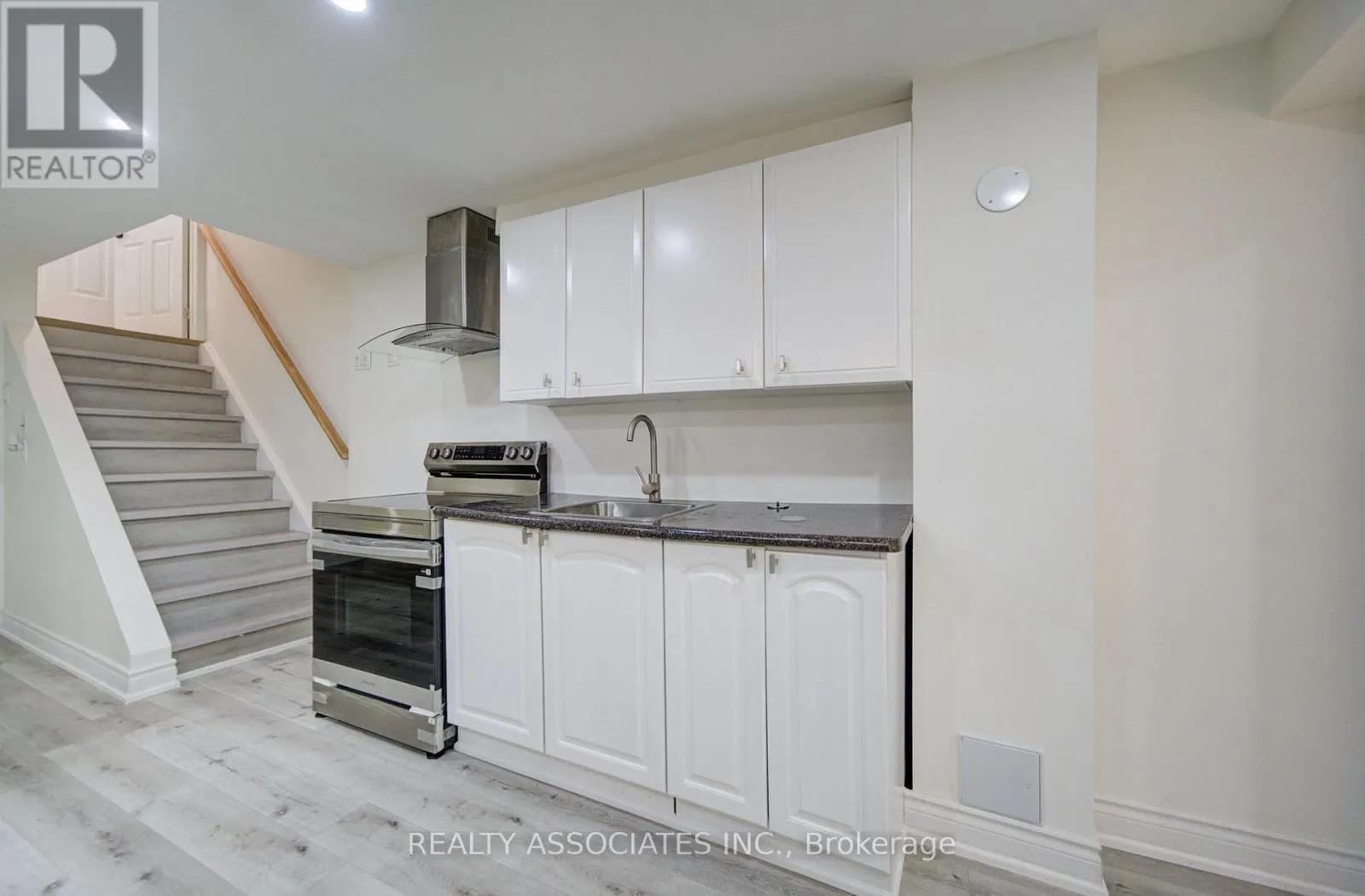 71 HIGHHILL DRIVE