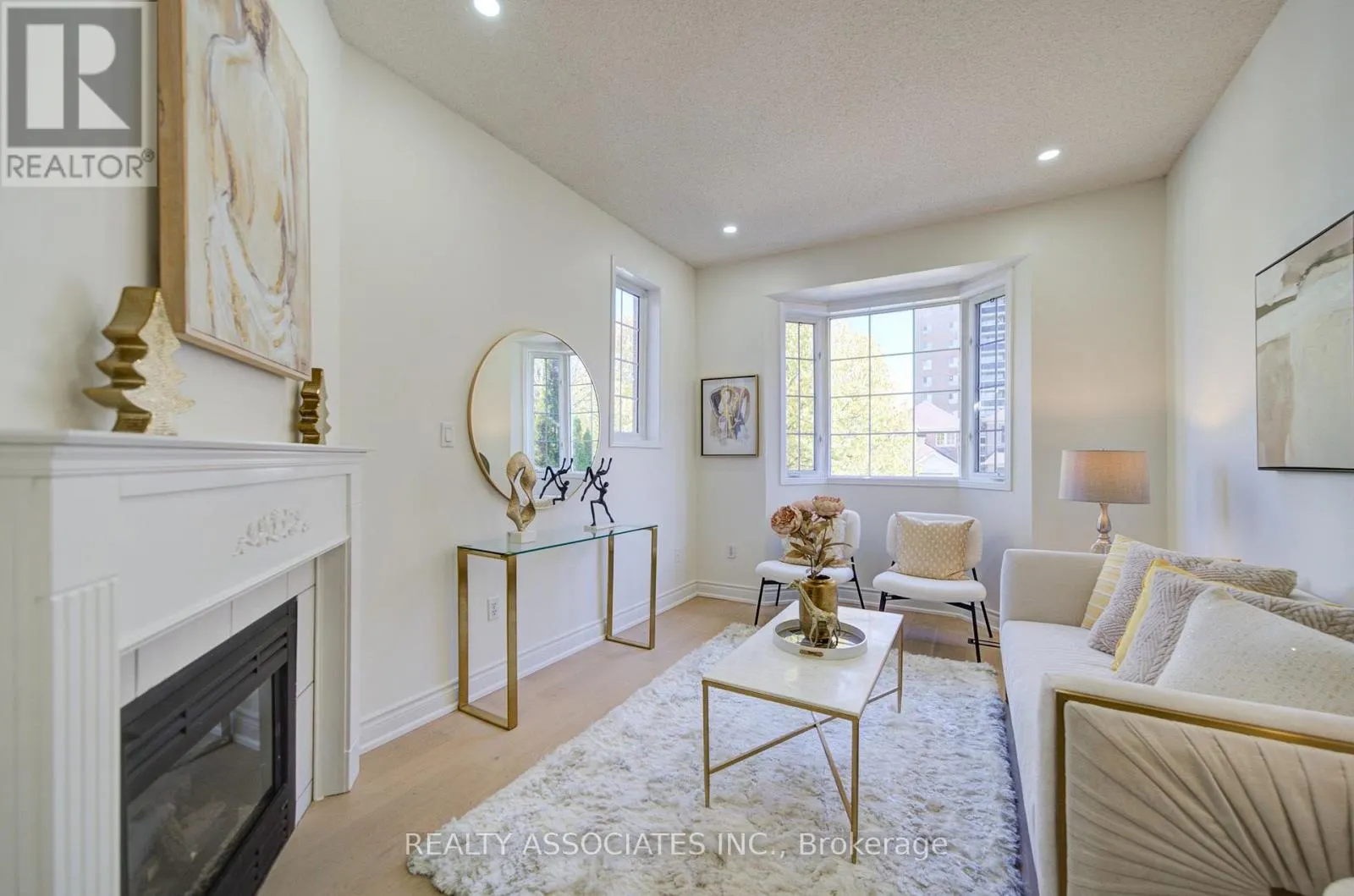 71 HIGHHILL DRIVE