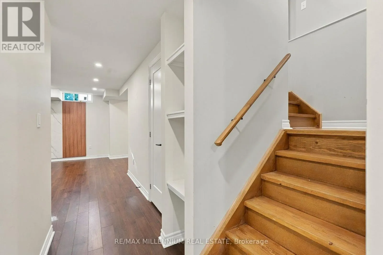 2557 CANADIAN STREET