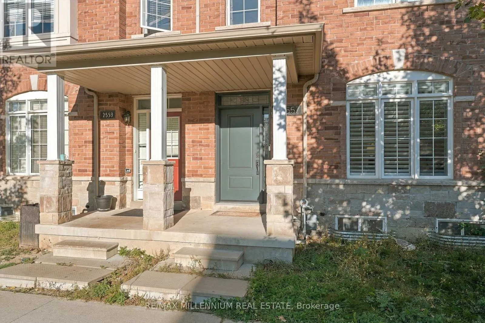 2557 CANADIAN STREET