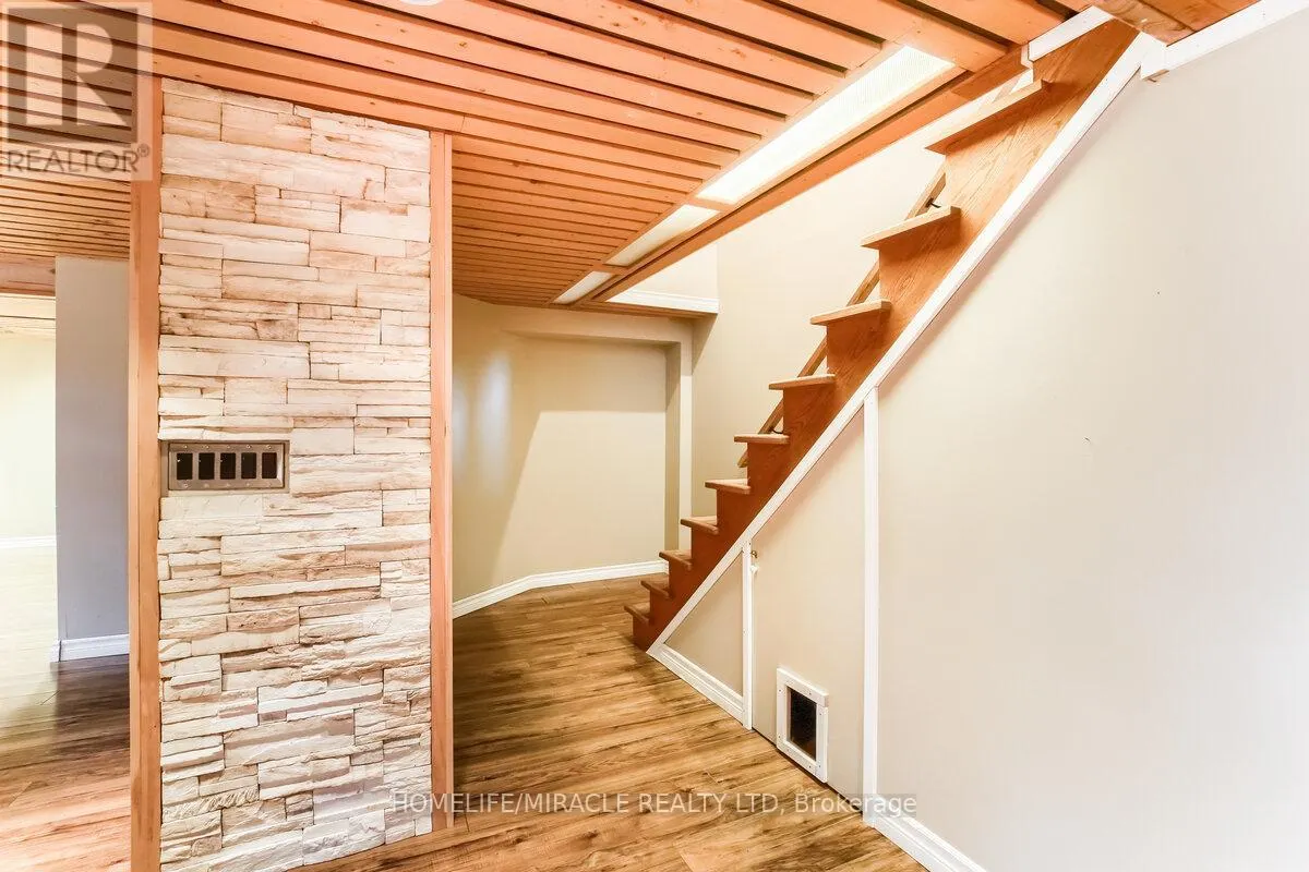 520 GILLMOSS ROAD