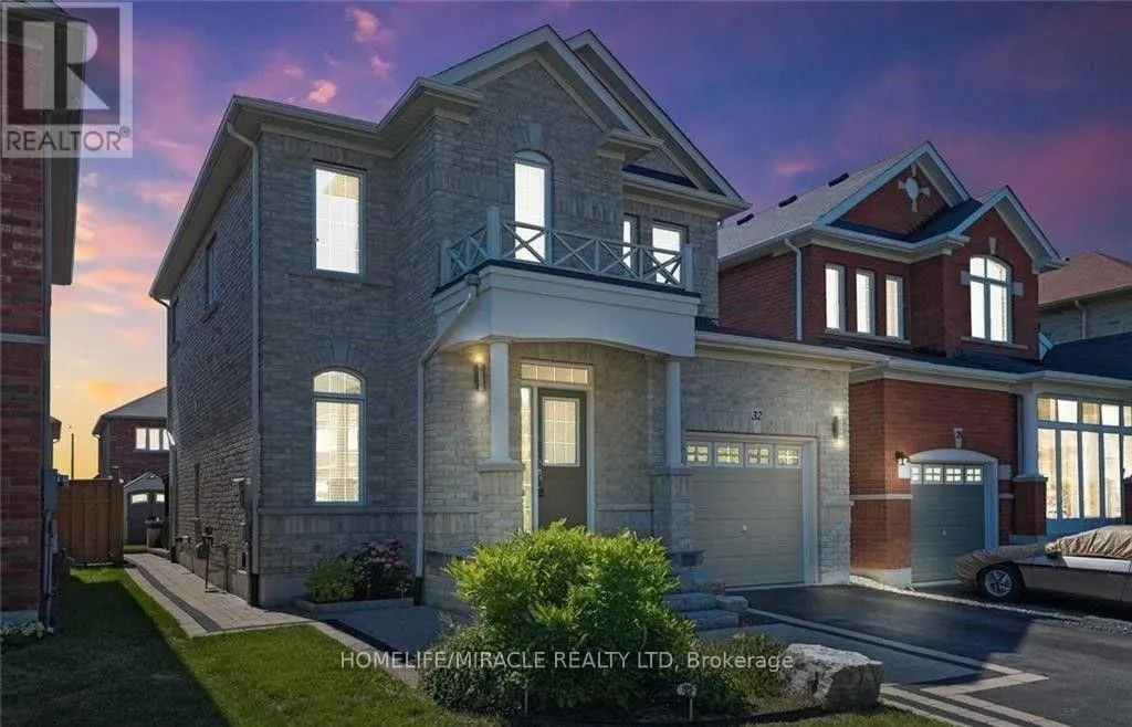 32 MCDONALD CRESCENT