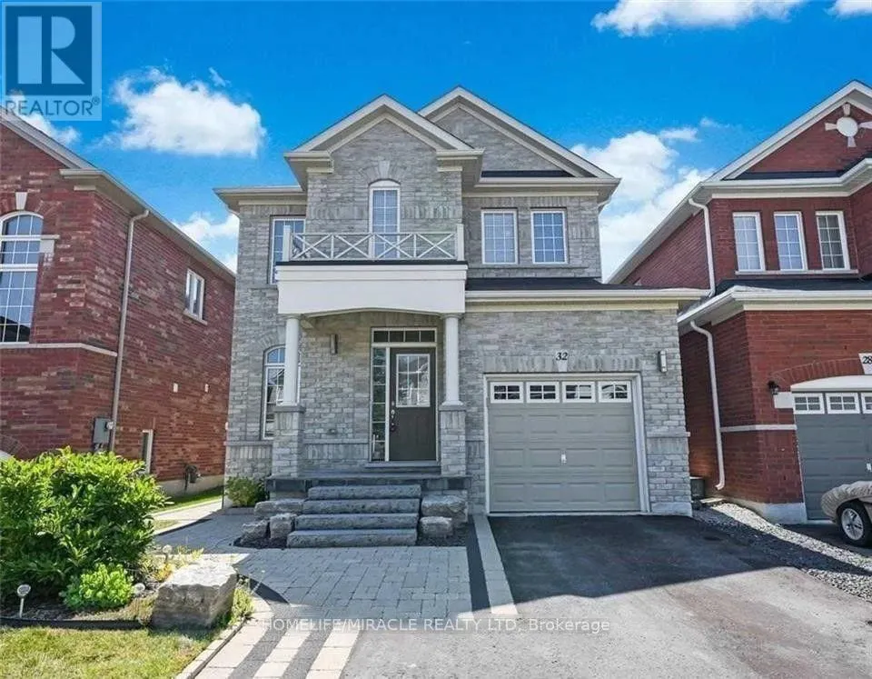 32 MCDONALD CRESCENT