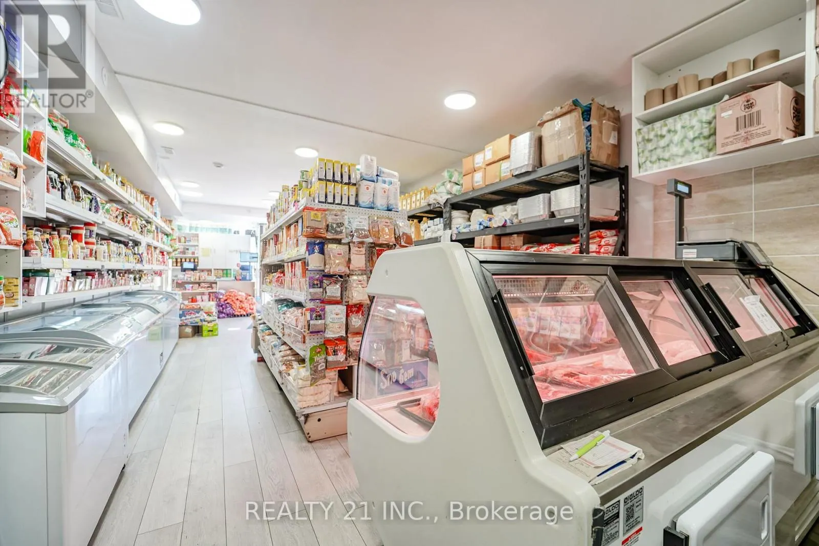 3468 DANFORTH AVENUE