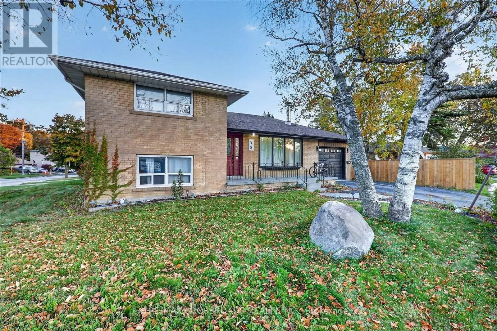 75 FORDOVER DRIVE